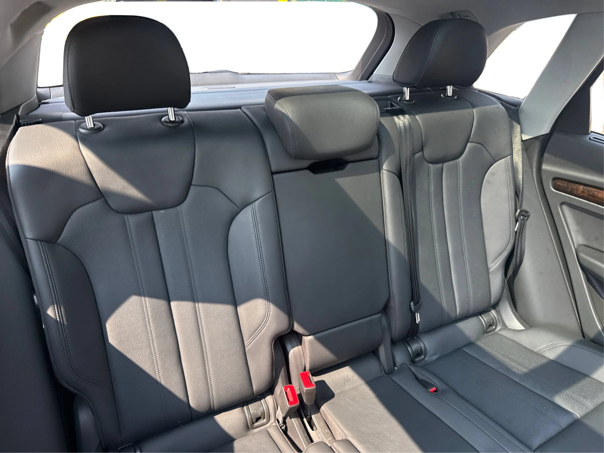 Used 2018 Audi Q5 2.0T Premium Plus w/ Premium Plus Package AWD/4WD image 12