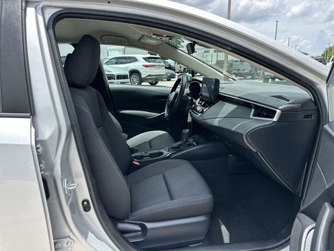 Used 2023 Toyota Corolla LE FWD image 27