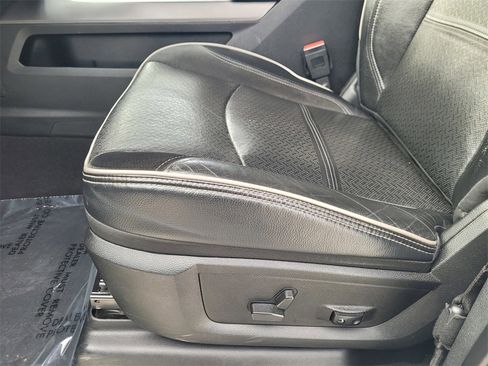 Used 2021 RAM 2500 Laramie image 17