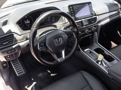 Used 2022 Honda Accord Sport image 17