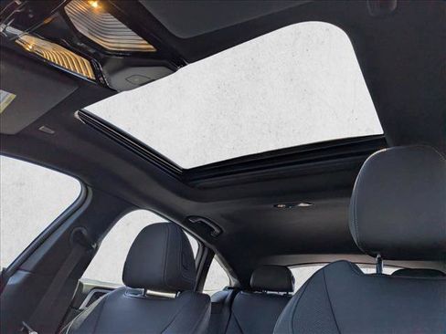 Used 2024 BMW i4 eDrive35 w/ Premium Package RWD image 16