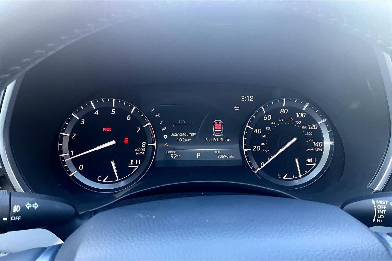 Used 2020 Toyota Highlander XLE AWD/4WD image 26