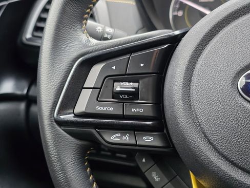 Used 2021 Subaru Crosstrek 2.5i Sport w/ Moonroof Package image 36