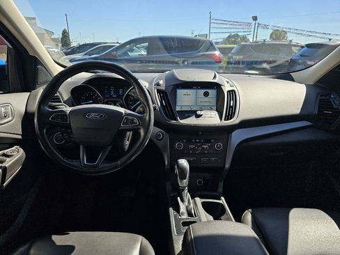 Used 2019 Ford Escape SEL AWD/4WD image 3