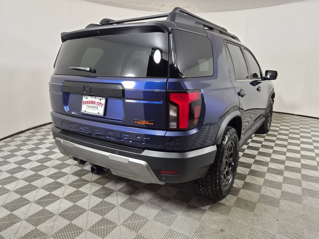 Used 2026 Honda Passport TrailSport image 3