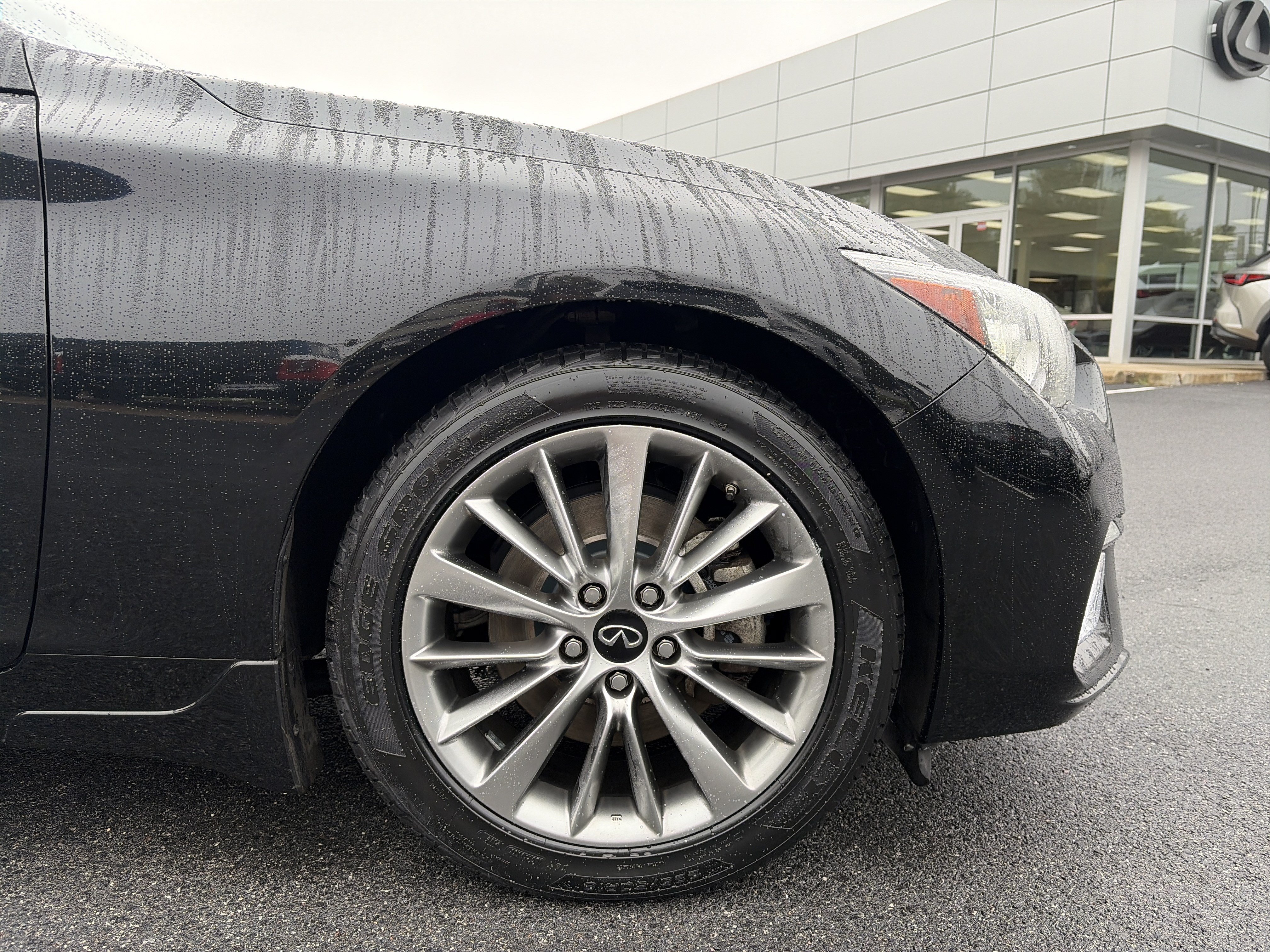 Used 2023 INFINITI Q50 Luxe w/ Cargo Package AWD/4WD image 16