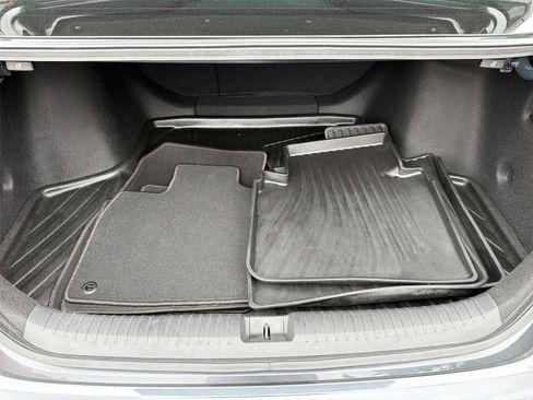 Used 2023 Honda Accord EX image 20