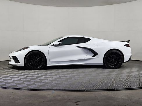 Used 2024 Chevrolet Corvette Stingray Preferred Cpe w/ 2LT RWD image 3