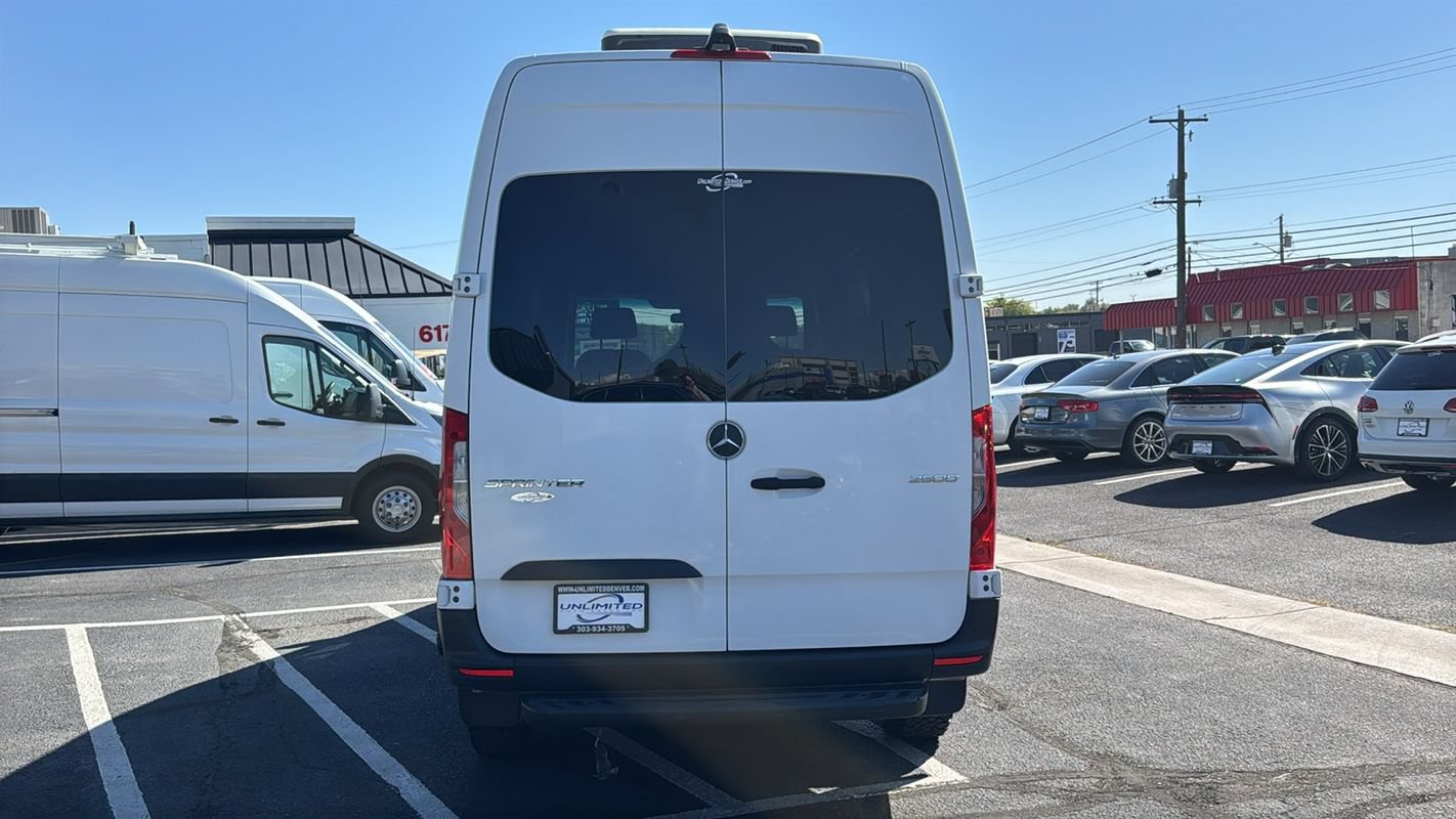 Used 2019 Mercedes-Benz Sprinter 144 image 4
