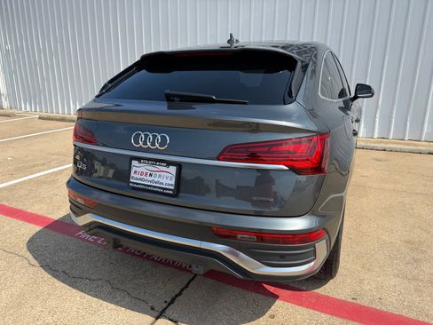 Used 2023 Audi Q5 2.0T Premium w/ Convenience Package AWD/4WD image 6