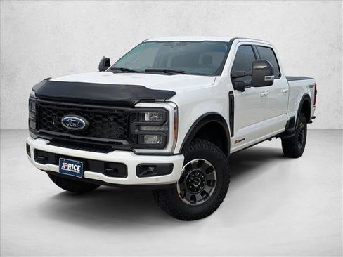 Used 2024 Ford F250 Lariat w/ Lariat Ultimate Package image 2
