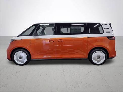 New 2025 Volkswagen ID. Buzz 1st Edition image 10
