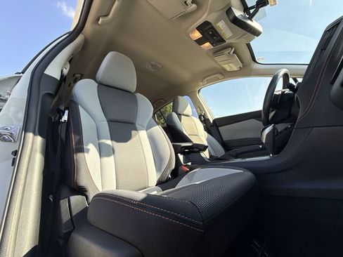 Used 2023 Subaru Crosstrek 2.0i Premium AWD/4WD image 23