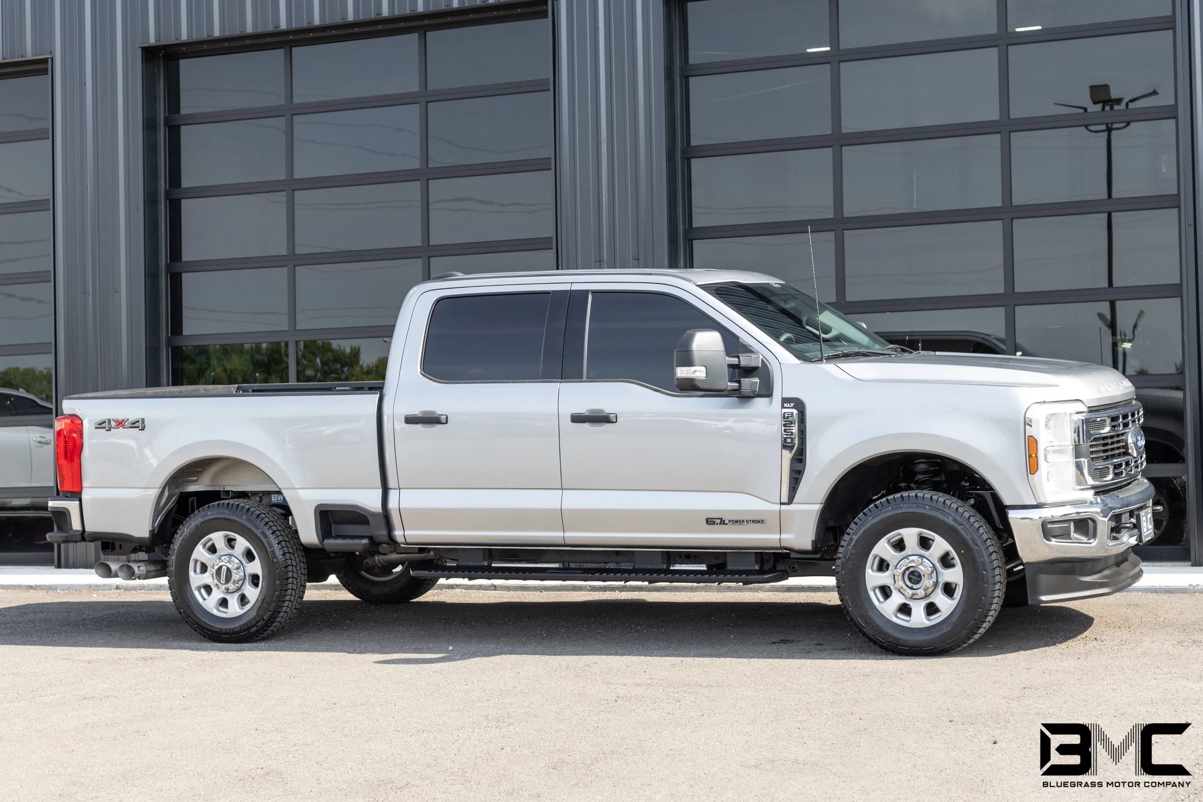 Used 2024 Ford F250 XLT AWD/4WD image 8