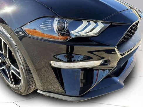 Used 2022 Ford Mustang Premium w/ Ford Safe & Smart Package image 10