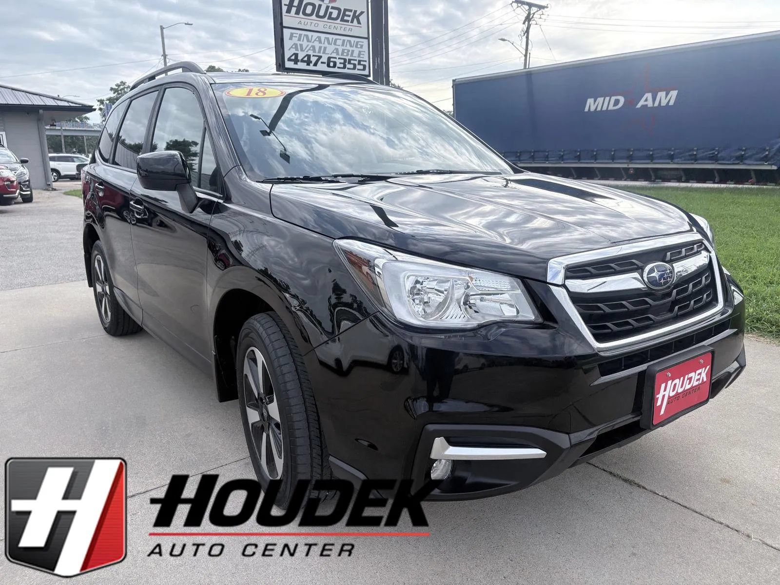 Used 2018 Subaru Forester 2.5i Premium AWD/4WD image 1