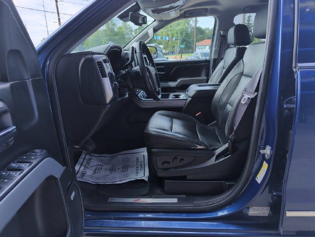 Used 2017 Chevrolet Silverado 1500 LTZ Z71 w/ LTZ Plus Package AWD/4WD image 12
