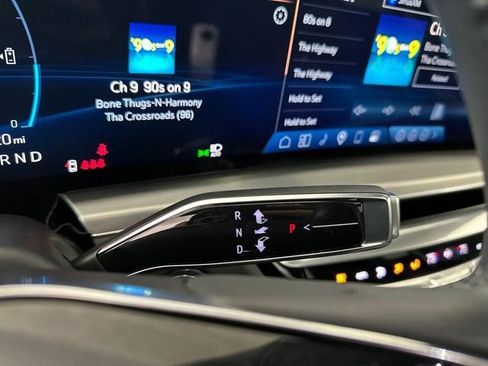 Used 2024 Cadillac Lyriq Luxury image 19