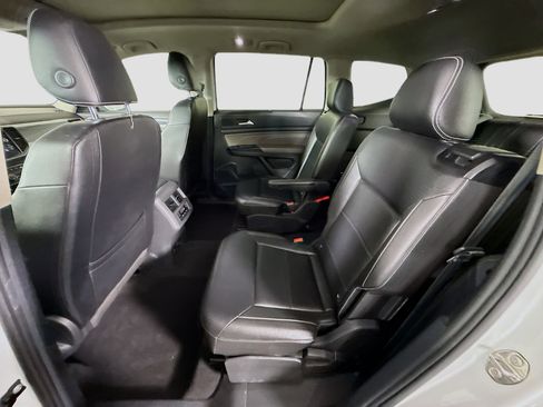 Used 2021 Volkswagen Atlas SEL R-Line image 25