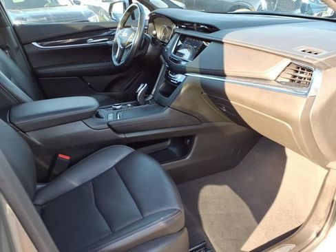 Used 2023 Cadillac XT5 Premium Luxury w/ LPO, Floor Liner Package AWD/4WD image 22