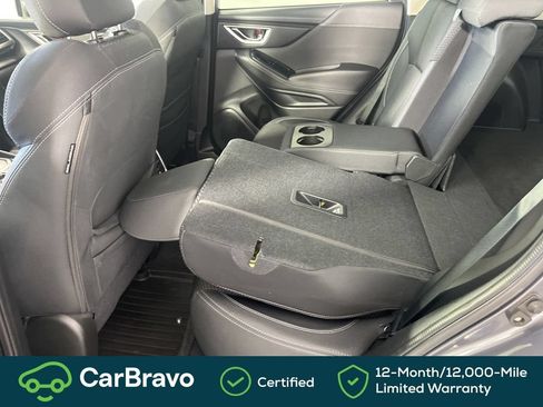 Used 2023 Subaru Forester Premium AWD/4WD image 17