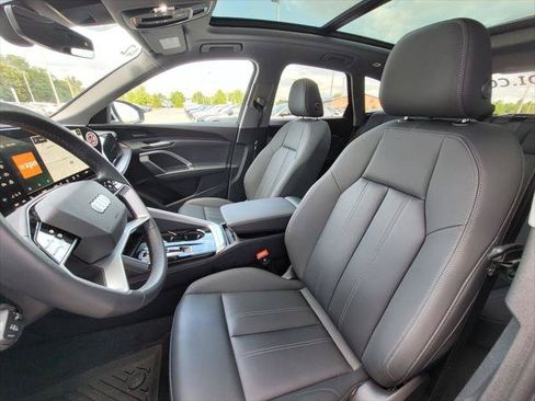 Certified 2025 Audi Q5 Premium Plus AWD/4WD image 12