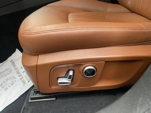 Used 2022 Maserati Levante GT image 22