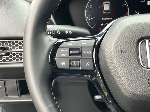 Certified 2025 Honda HR-V Sport image 21