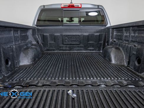 Used 2020 Chevrolet Colorado Z71 AWD/4WD image 35