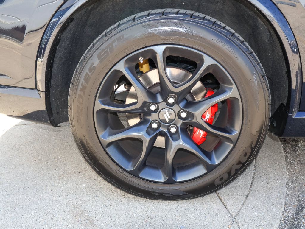 Used 2024 Dodge Durango R/T w/ Tow 'N Go Package AWD/4WD image 10