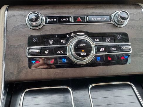 Used 2020 Lincoln Aviator Reserve w/ Equipment Group 201A image 20