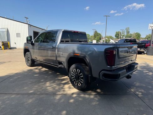 New 2026 GMC Sierra 2500 Denali Ultimate AWD/4WD image 29