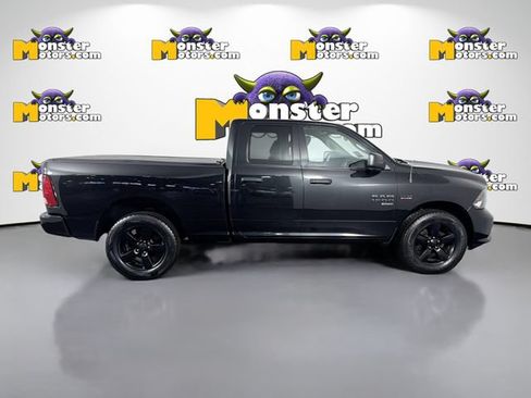 Used 2019 RAM 1500 Express w/ Express Value Package AWD/4WD image 4