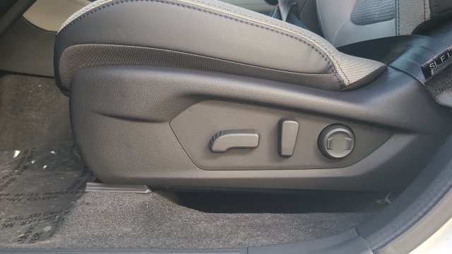 New 2026 Subaru Forester Premium AWD/4WD image 12