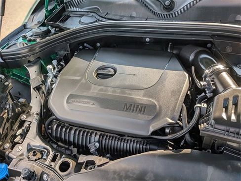 Used 2024 MINI Cooper Clubman S w/ Signature Upholstery Package image 38