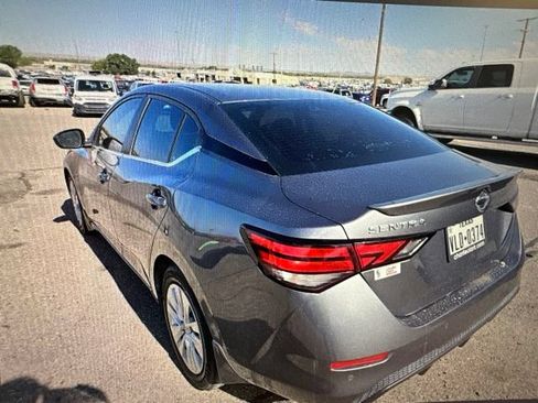 Used 2020 Nissan Sentra S FWD image 10