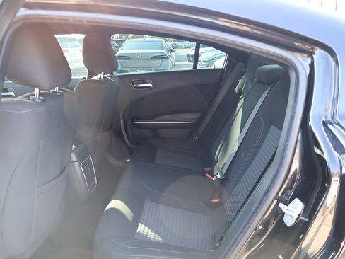 Used 2023 Dodge Charger SXT image 33