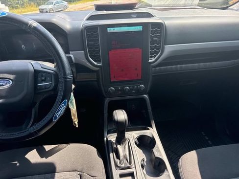 Used 2025 Ford Ranger XL AWD/4WD image 19
