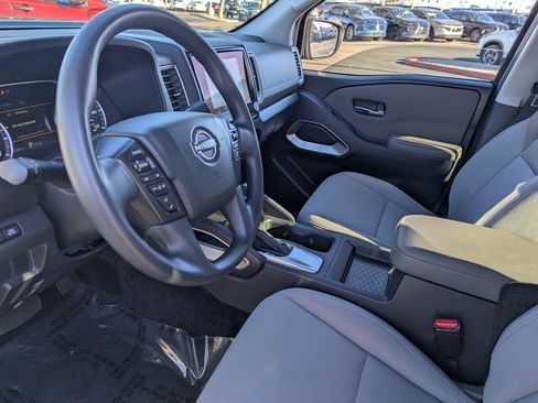 Certified 2022 Nissan Frontier SV w/ Technology Package image 26