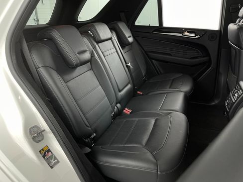 Used 2019 Mercedes-Benz GLE 43 AMG 4MATIC image 38