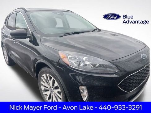 Certified 2022 Ford Escape Titanium w/ Class II Trailer Tow Package image 1