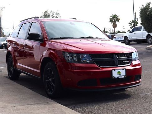 Used 2020 Dodge Journey SE w/ Blacktop Package image 14