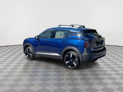 New 2026 Nissan Kicks SR w/ Cold Weather Package AWD/4WD image 7