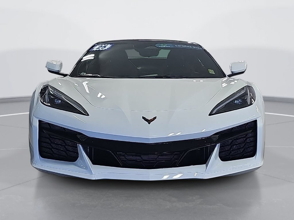 Used 2025 Chevrolet Corvette Z06 RWD image 10