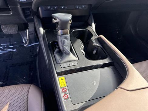 Certified 2025 Lexus ES 300h 300h image 21