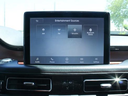 Used 2020 Lincoln Aviator Reserve w/ Equipment Group 201A AWD/4WD image 20