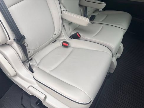 Certified 2026 Honda Odyssey Touring image 33