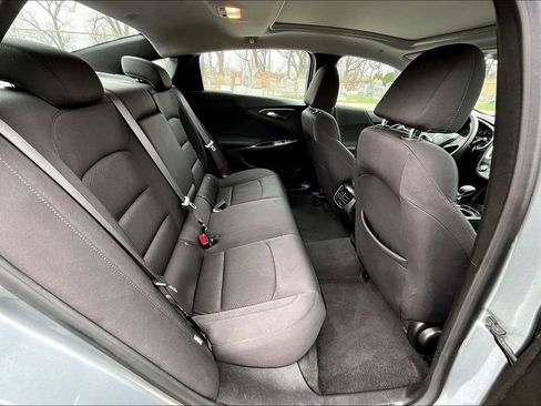 Used 2023 Chevrolet Malibu LT FWD image 26