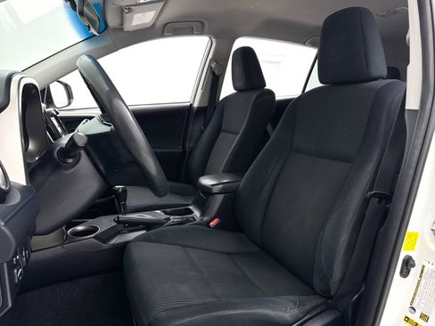 Used 2014 Toyota RAV4 LE image 13