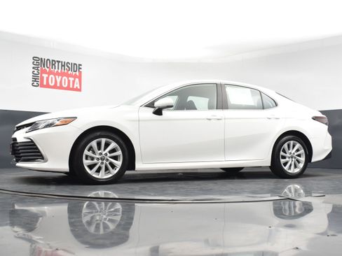 Used 2024 Toyota Camry LE image 24